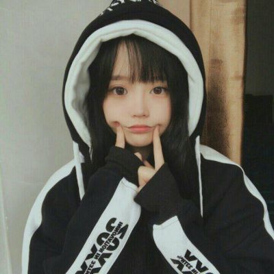 邯郸交警送考生棒棒糖